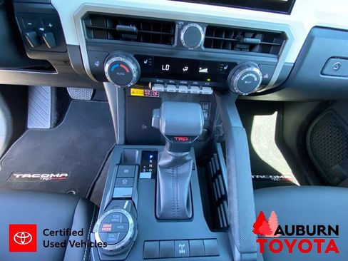 Certified 2024 Toyota Tacoma TRD Off-Road w/ TRD Off Road Upgrade Package AWD/4WD image 43