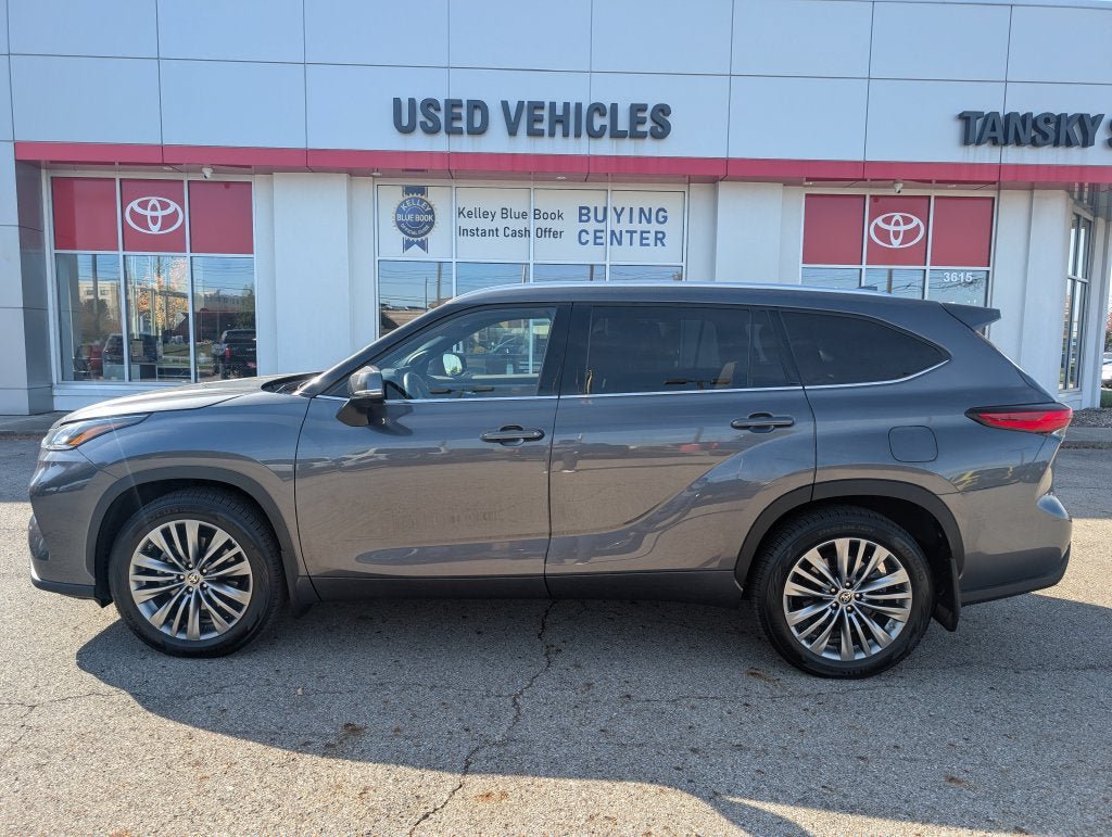 Certified 2020 Toyota Highlander Platinum AWD/4WD image 5
