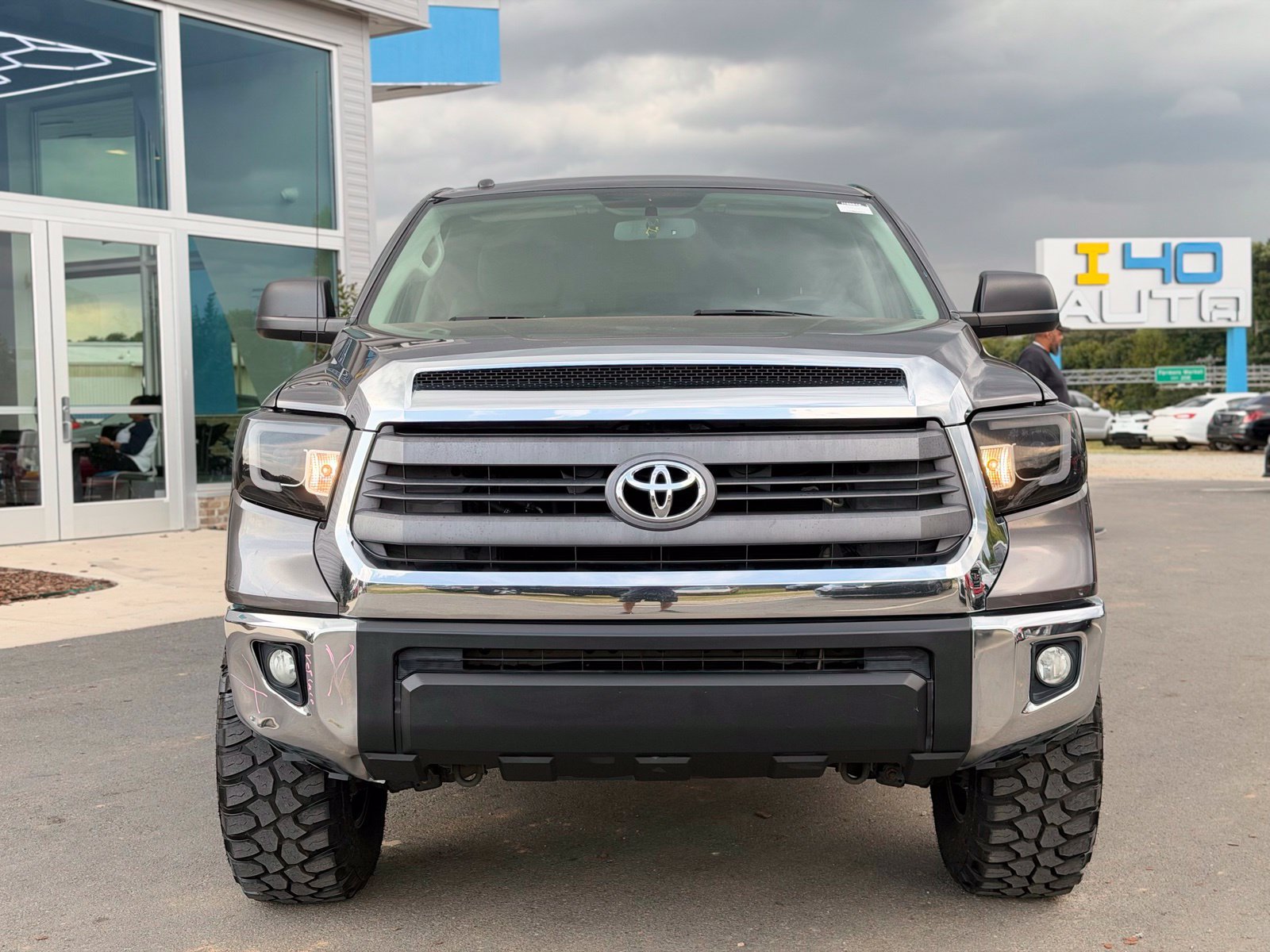 Used 2015 Toyota Tundra SR5 w/ SR5 Upgrade Package RWD image 7