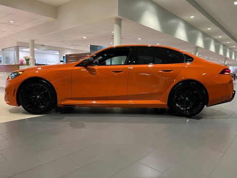 New 2026 BMW M5 w/ Carbon Package image 2