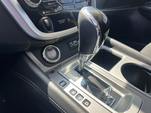 Used 2020 Nissan Murano SV AWD/4WD image 24