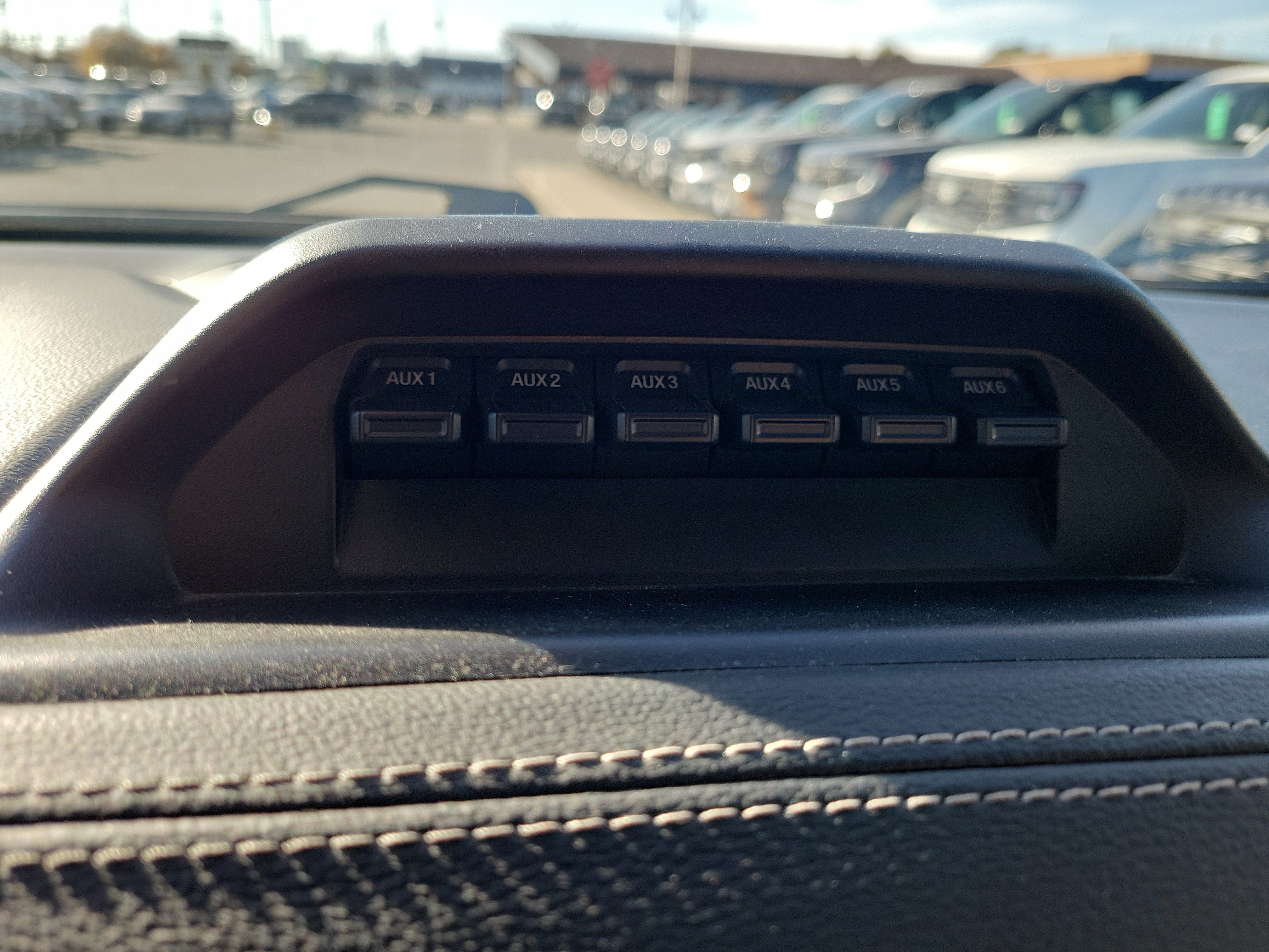 Used 2021 Ford Ranger Lariat w/ Tremor Off-Road Package AWD/4WD image 26
