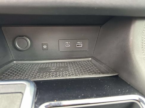 Used 2023 Nissan Pathfinder Platinum w/ Cargo Package AWD/4WD image 24