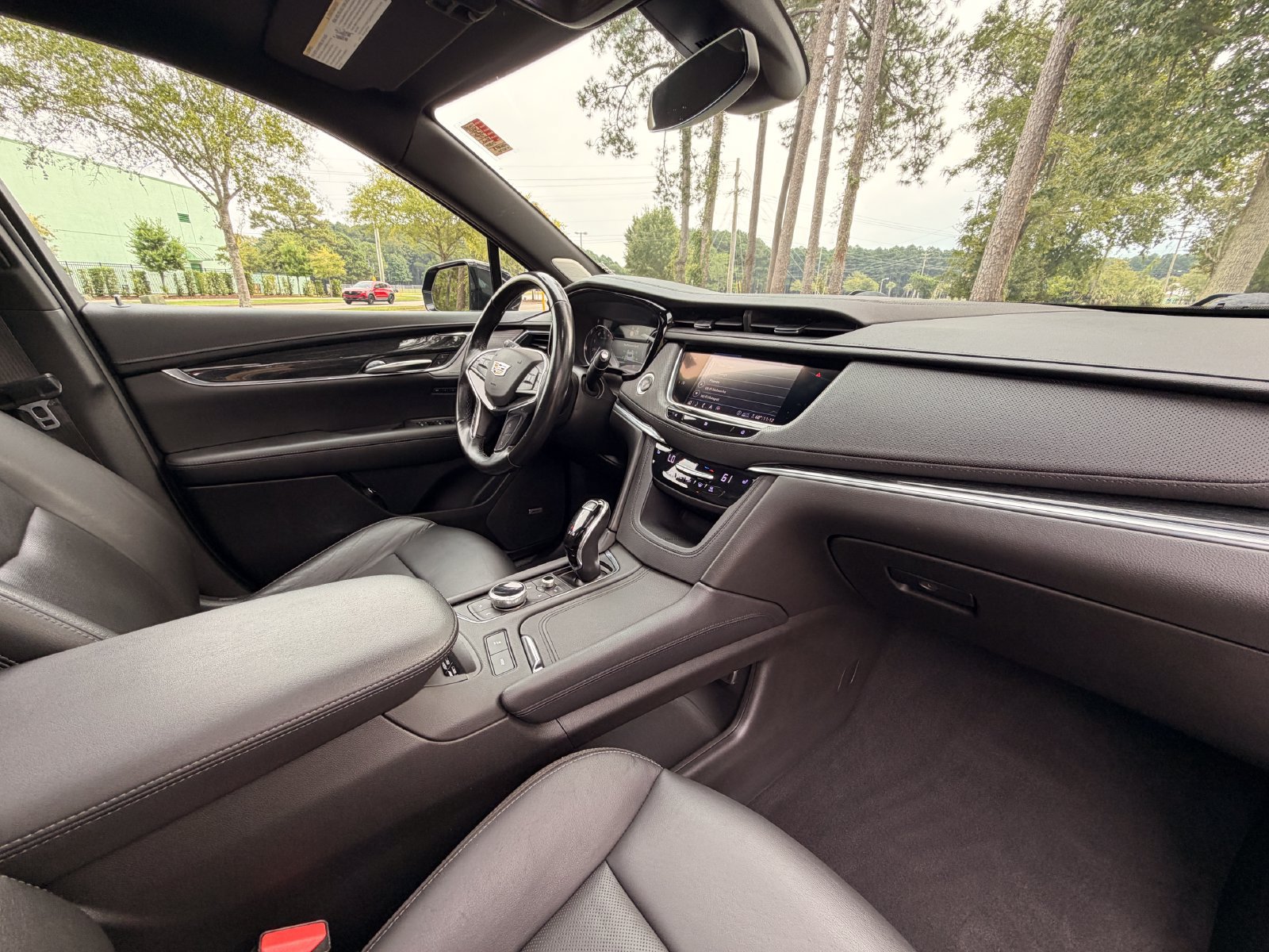 Used 2020 Cadillac XT5 Premium Luxury AWD/4WD image 19