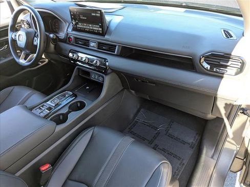 Certified 2025 Honda Pilot EX-L image 21