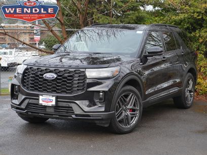 Certified 2025 Ford Explorer ST-Line w/ ST-Line Street Pack