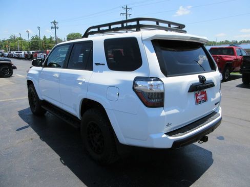 Used 2020 Toyota 4Runner TRD Pro AWD/4WD image 9