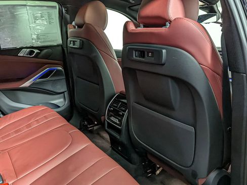 Used 2022 BMW X6 xDrive40i w/ Premium Package image 39