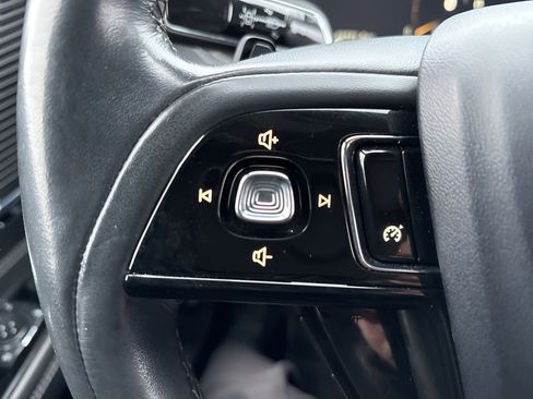 Used 2022 Lincoln Corsair Reserve AWD/4WD image 15