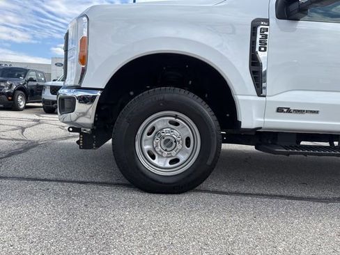 Used 2023 Ford F350 XL w/ Snow Plow/Camper Package AWD/4WD image 37