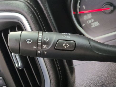 Used 2019 Chevrolet Silverado 1500 LT w/ All-Star Edition image 27