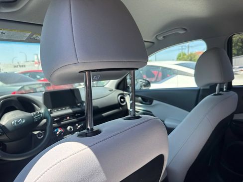 Used 2023 Hyundai Kona SEL FWD image 8