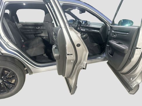 Used 2024 Honda CR-V Sport image 29