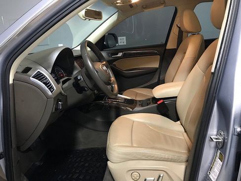 Used 2016 Audi Q5 2.0T Premium image 10