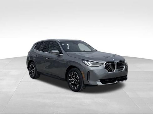 New 2026 BMW X3 xDrive30 w/ Premium Package image 9