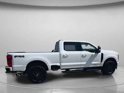 New 2025 Ford F250 Lariat w/ Lariat Ultimate Package image 34