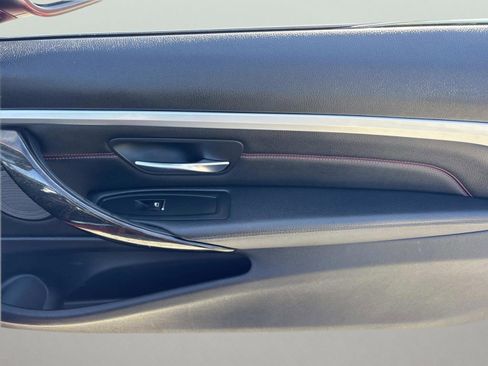 Used 2019 BMW 430i Convertible w/ Convenience Package image 16