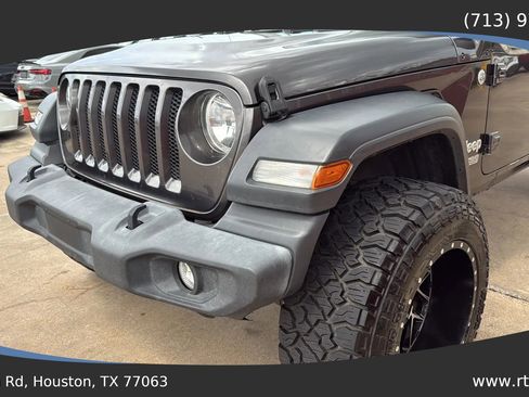 Used 2018 Jeep Wrangler Unlimited Sport S image 15