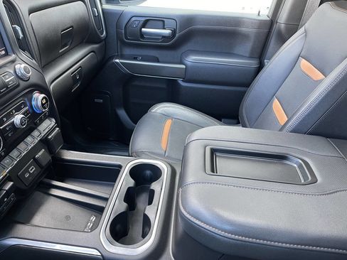 Used 2022 GMC Sierra 2500 AT4 w/ AT4 Premium Plus Package image 37