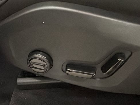 Used 2026 Volvo XC90 B5 Plus w/ Protection Package image 24