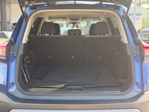 Used 2023 Nissan Rogue SV FWD image 30