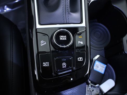 Used 2023 Kia Sportage SX image 31