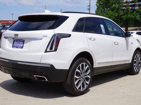 Used 2024 Cadillac XT5 Sportv AWD/4WD image 3