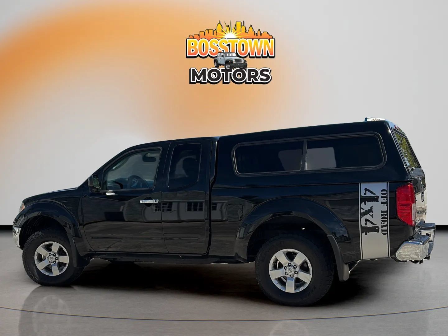 Used 2010 Nissan Frontier SE w/ SE Value Truck Pkg AWD/4WD image 4