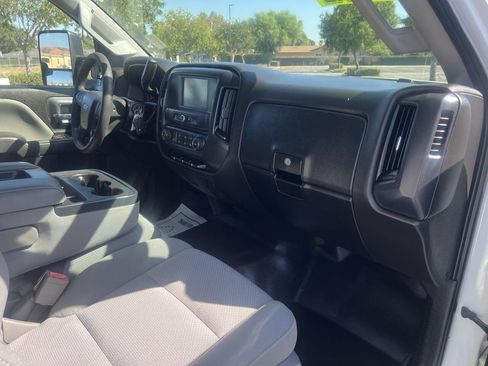 Used 2019 Chevrolet Silverado 2500 W/T w/ WT Convenience Package RWD image 38