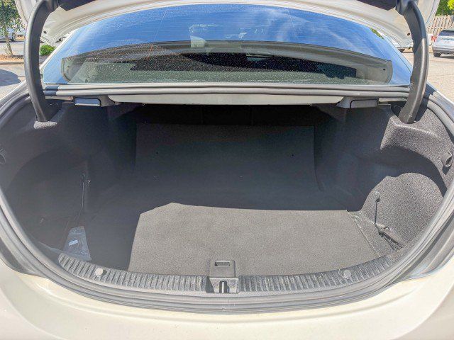 Used 2019 Mercedes-Benz C 300 Sedan image 16