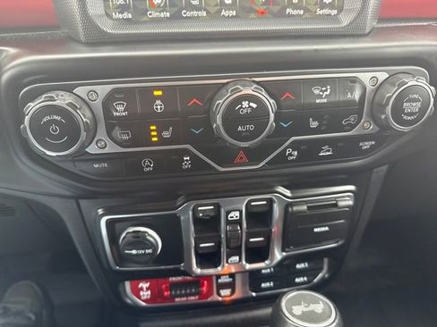 Used 2021 Jeep Wrangler Unlimited Rubicon image 34