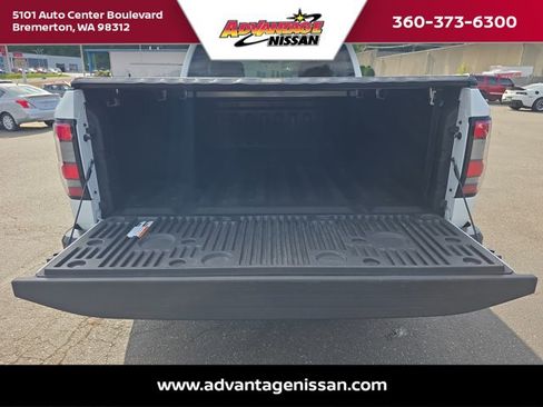 Used 2024 Nissan Frontier S w/ Technology Package AWD/4WD image 5
