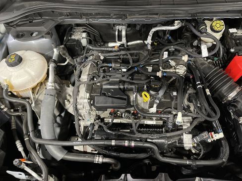 Used 2022 Ford Escape SE image 15