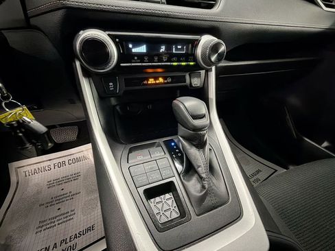 Used 2024 Toyota RAV4 LE image 15