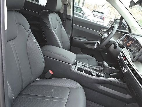 New 2026 Kia Sorento X-Line EX image 8