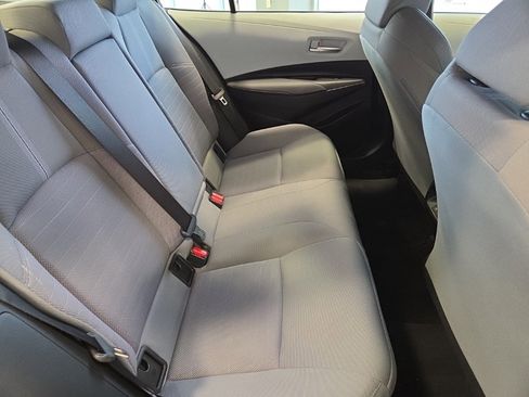 Used 2024 Toyota Corolla SE image 16