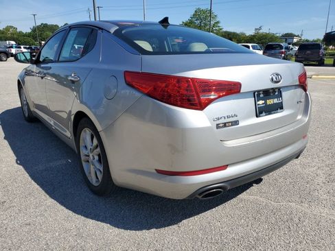 Used 2013 Kia Optima EX w/ Premium Pkg FWD image 3