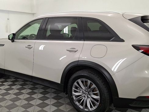 Used 2024 MAZDA CX-90 3.3 Turbo w/ Preferred Plus image 2