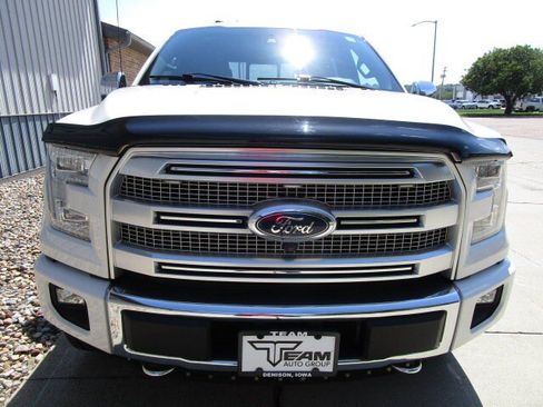 Used 2015 Ford F150 Platinum w/ Equipment Group 701A Luxury AWD/4WD image 2