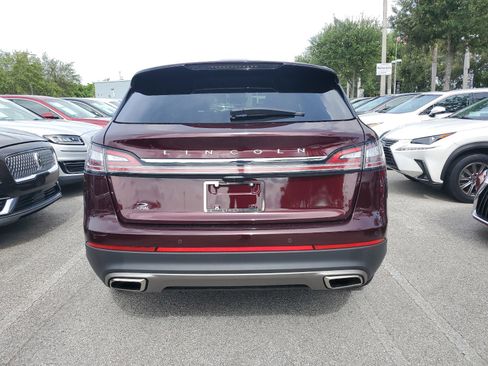 Used 2023 Lincoln Nautilus Reserve image 5