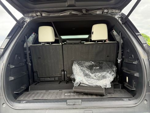 Used 2024 Toyota Sequoia Capstone image 7