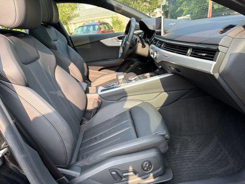 Used 2019 Audi A5 2.0T Premium Plus w/ Premium Plus AWD/4WD image 30