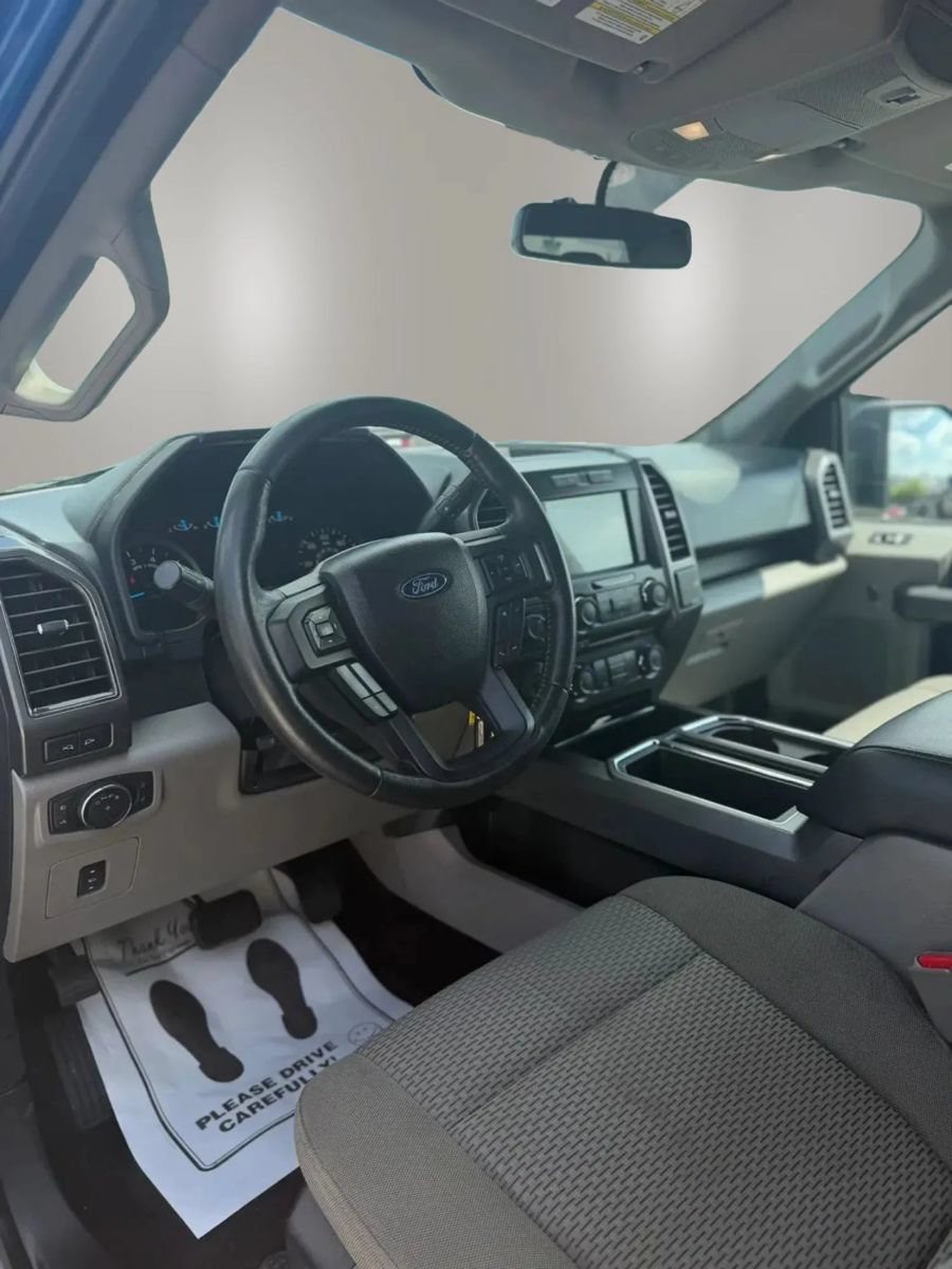 Used 2017 Ford F150 XLT w/ Equipment Group 302A Luxury AWD/4WD image 10