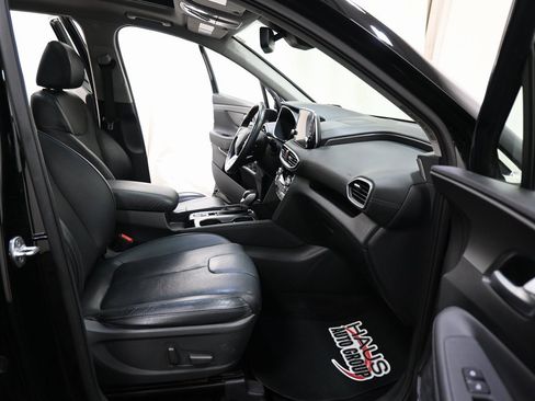 Used 2019 Hyundai Santa Fe AWD image 11