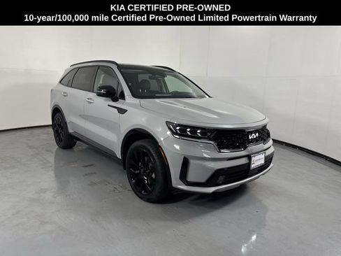 Certified 2023 Kia Sorento SX AWD/4WD image 3
