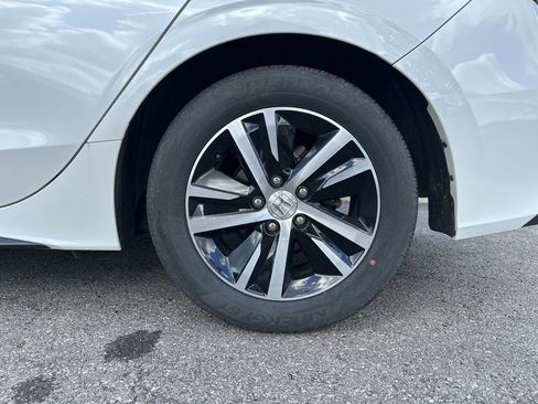 Used 2024 Honda Civic LX image 5