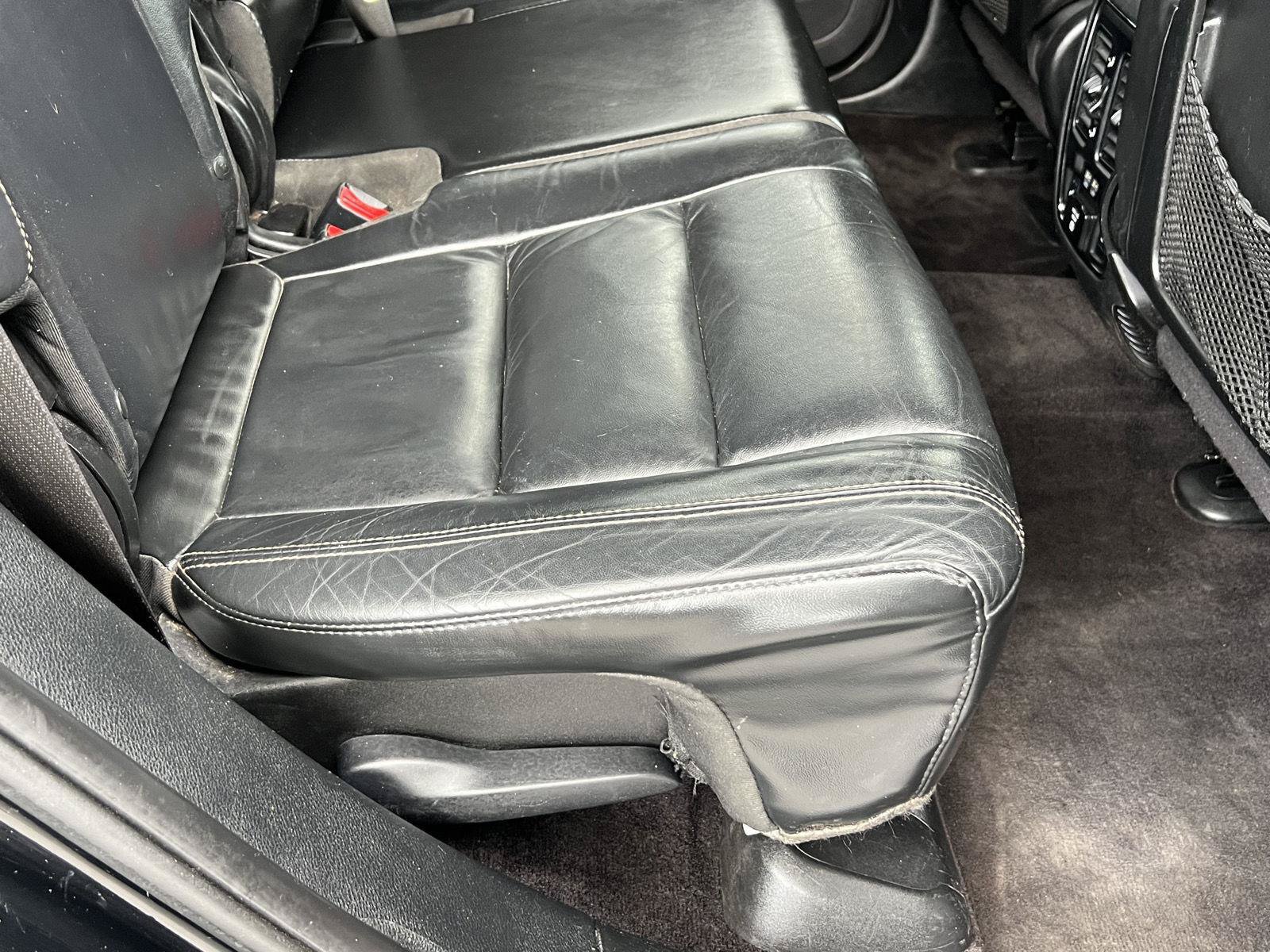 Used 2017 Jeep Grand Cherokee Limited AWD/4WD image 26