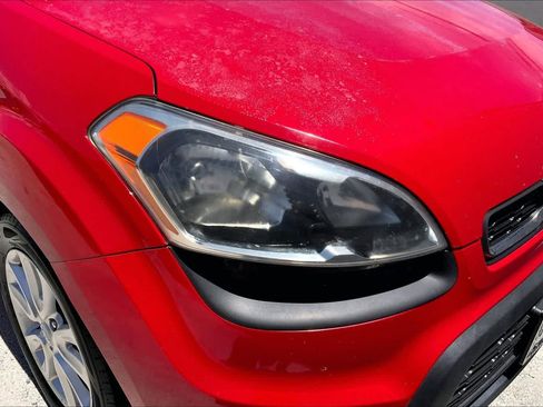 Used 2013 Kia Soul FWD image 30