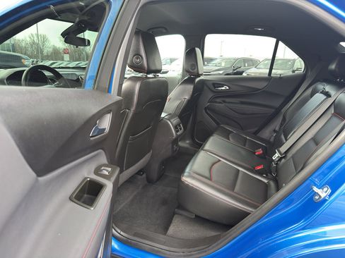 Used 2024 Chevrolet Equinox RS w/ RS Leather Package image 29
