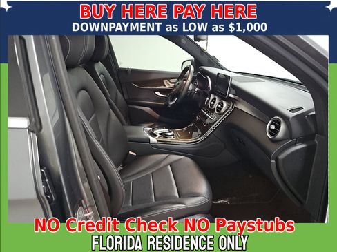 Used 2017 Mercedes-Benz GLC 300 w/ Premium 1 Package image 12